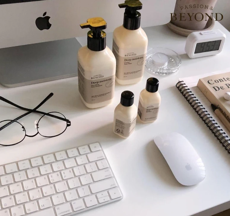 Beyond Deep Moisture Body - Dòng Chăm Sóc Dưỡng ẩm Toàn Thân Tràn đầy Sức Sống